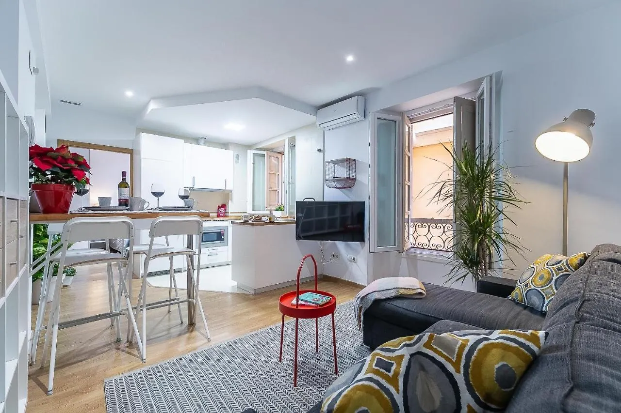 Central Malaga Apartment At Mitjana Plaza